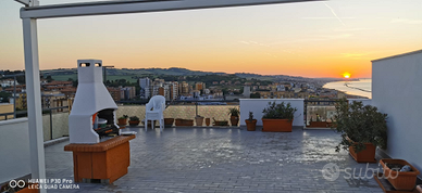 Appartamento su attico zona torrette di Ancona