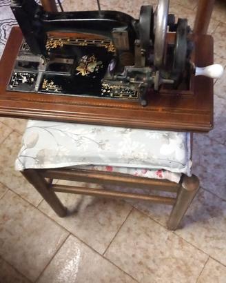 Macchina da cucire singer del 1970