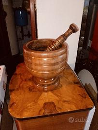 Grande mortaio in legno con pestello – Alto 30 cm