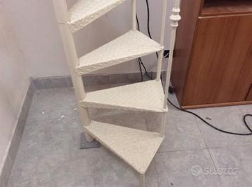 scala a chiocciola in ferro 