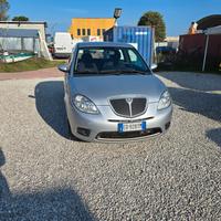 Lancia Ypsilon 1.3 MJT 75 CV Argento