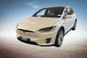 TESLA Model X AWD Performance