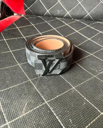 cintura streetwear lv