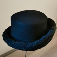 Cappello da donna in feltro di lana 