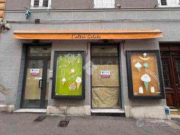 NEGOZIO A TRIESTE