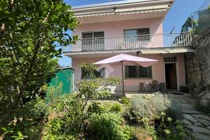 CASA SEMINDIPENDENTE A IVREA