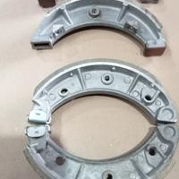 Coppie ganasce lambretta innocenti 175 1serie