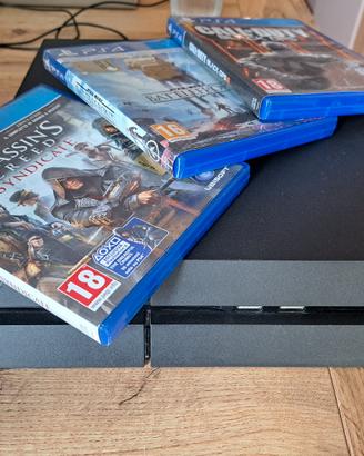 PlayStation 4 + 3 con giochi