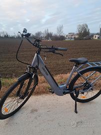 Bici Elettrica Vastrom – COME NUOVA! Usata solo 2 