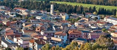 Donori, via V. Emanuele, indipendente, cortile