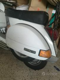Piaggio Vespa 150 PX