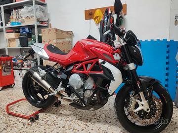 mv agusta brutale 800 