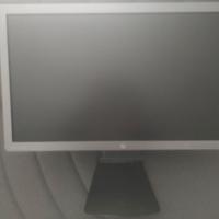 Monitor HP 27 pollici ideale per  Ps5