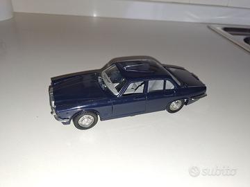Modellino auto Jaguar XJ6