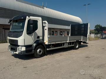 Volvo Trucks Carrellone