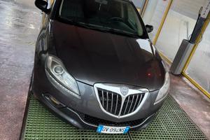 Lancia Delta 1.6 120 cv