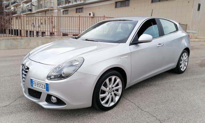 Alfa Romeo Giulietta 1.6 JTDm-2 120 CV Distinctive