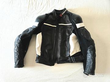 Giubbotto e pantaloni Dainese in pelle taglia 48