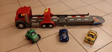 Chicco Camion Bisarca con pista 3 macchinine