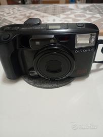 macchina fotografica Olympus 