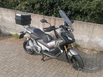 Honda X adv 750 