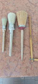 pennelli in materiali naturali