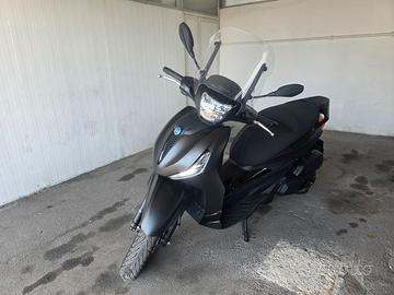 BEVERLY 400 DEEP BLACK 2024