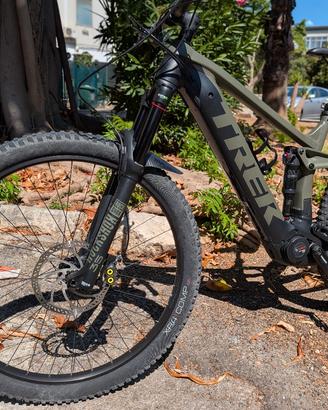 TREK E-BIKE RAIL 5 