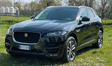 Jaguar F-Pace 2.0 Diesel 180 CV AWD  € 16.900