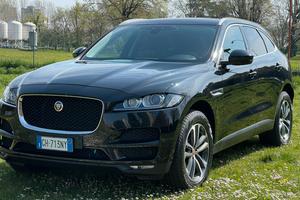 Jaguar F-Pace 2.0 Diesel 180 CV AWD  € 16.900