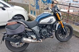  Moto Cf clx 700
