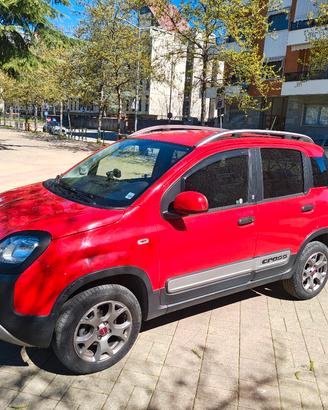 Fiat Panda 0.9 t.air t. Cross 4x4 s&s 85cv (2020)