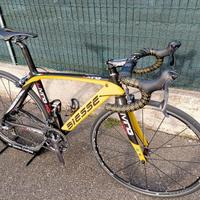 Bici da corsa in carbonio