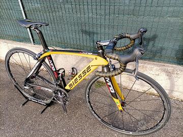 Bici da corsa in carbonio