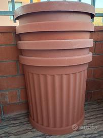 Vaso alto a parete con sottovaso