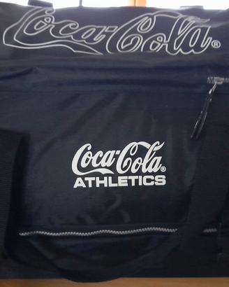 Borsone trolley da collezione Coca-Cola Athletics