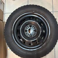4 Cerchi 15 pollici gomme 185/60/15 opel agila