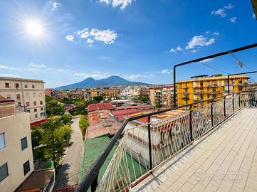 4 LOCALI A PORTICI