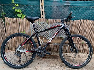 Bicicletta mountain bike scott scale 60
