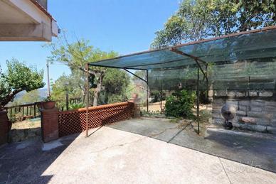 2 LOCALI A TORCHIARA