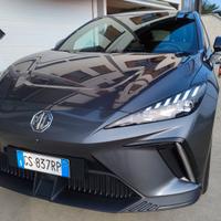 Mg4 Luxury 64kwh 204cv