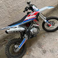 Pit bike 125cc 4 tempi