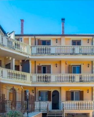 Villa in citta' esclusiva