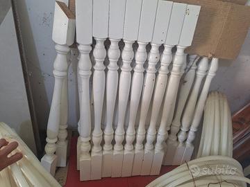 Colonne in legno per ringhiere
