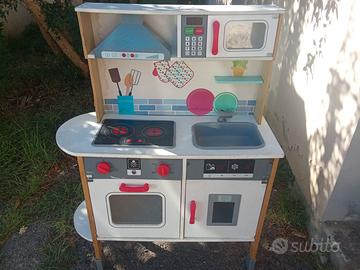 Cucina in legno