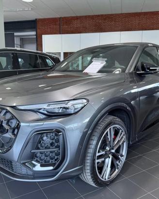 AUDI Q5 SPB Sportback TDI quattro S line NAVI -