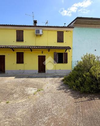 CASA INDIPENDENTE A MONTICELLI D'ONGINA