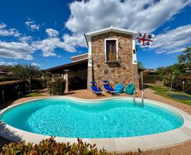 Villa con piscina privata SAN TEODORO ultime date