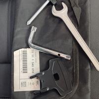 BMW Motorrad attrezzi sella 