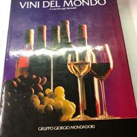 CATALOGO DE VINI DEL MONDO Luigi Veronelli***